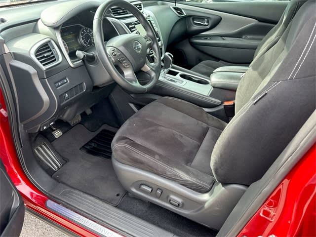 2019 Nissan Murano SV 10