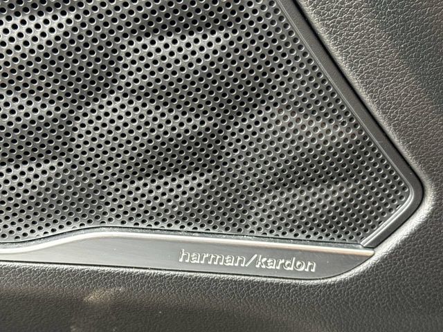 Thumbnail: 2023 Hyundai Santa Fe - 32
