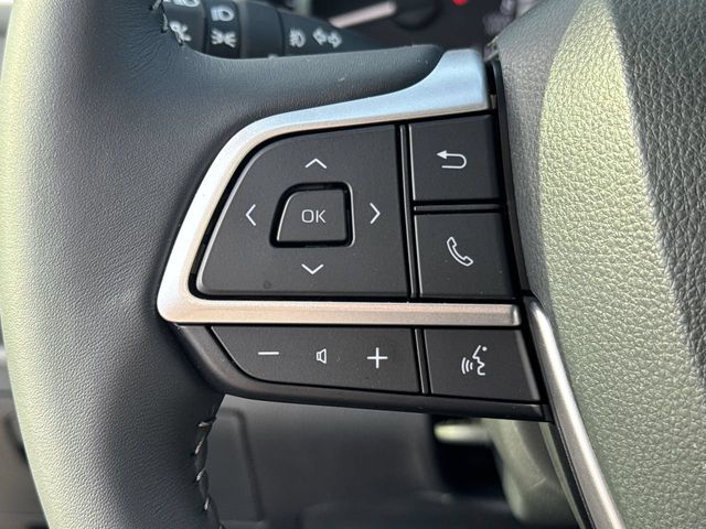 Thumbnail: 2026 Toyota Highlander - 29