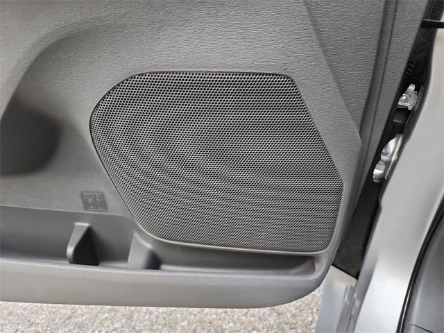 Thumbnail: 2017 Toyota Sienna - 29