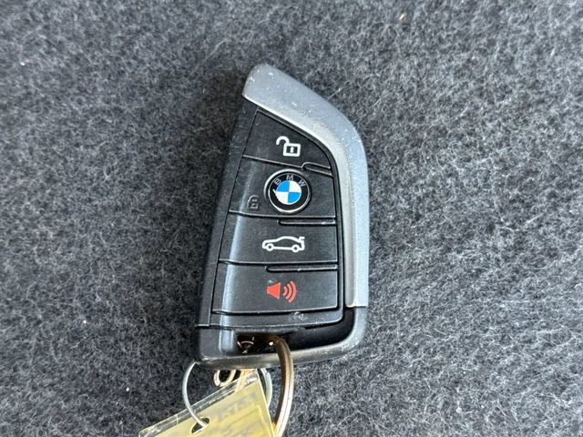 Thumbnail: 2020 BMW X3 - 17