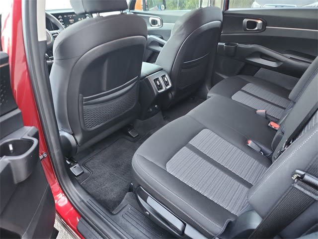 Thumbnail: 2021 Kia Sorento - 12