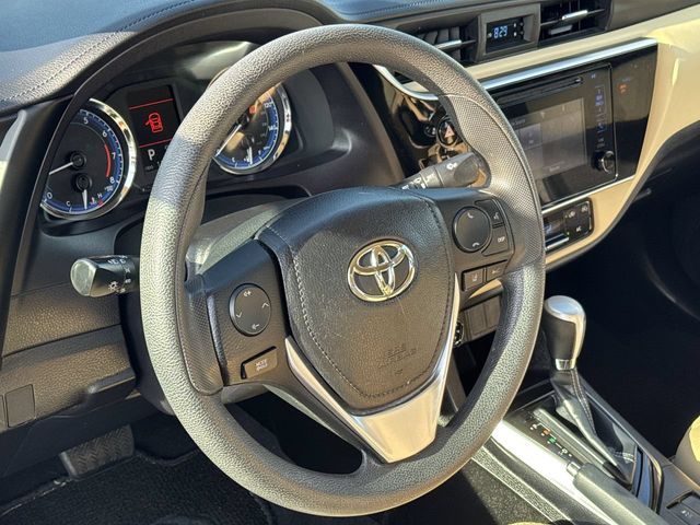 Thumbnail: 2018 Toyota Corolla - 12
