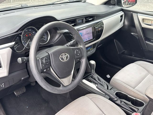 Thumbnail: 2015 Toyota Corolla - 2