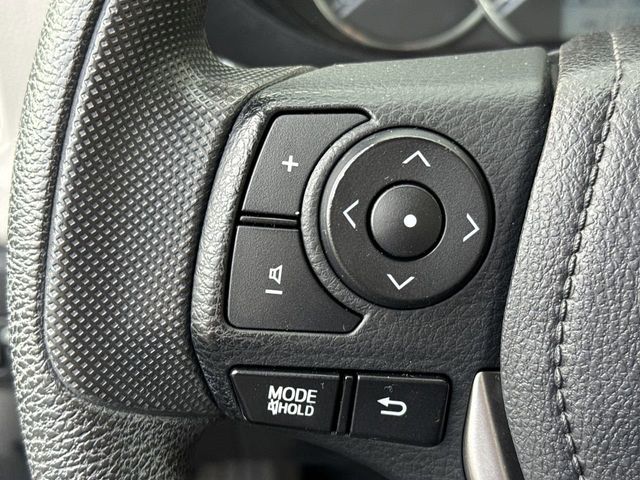 Thumbnail: 2015 Toyota Corolla - 27