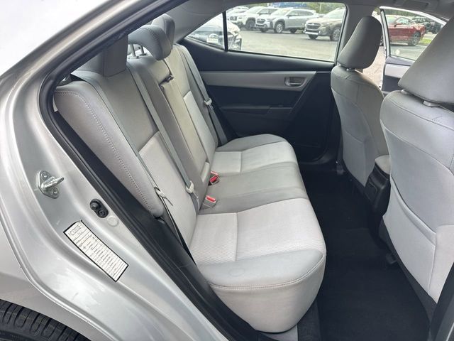 Thumbnail: 2015 Toyota Corolla - 26