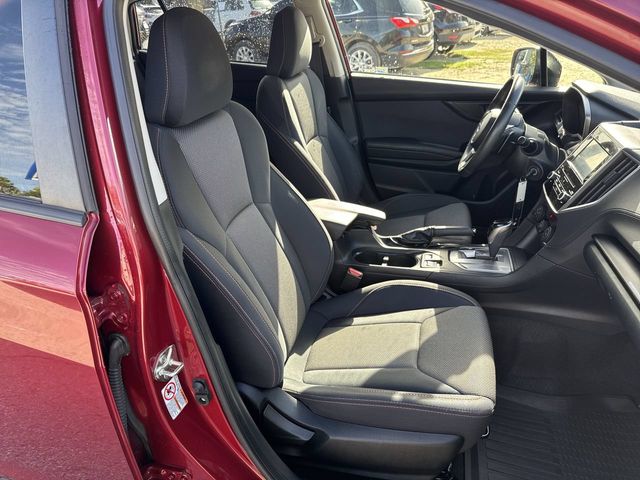 Thumbnail: 2019 Subaru Crosstrek - 10