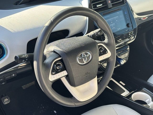 Thumbnail: 2017 Toyota Prius - 12