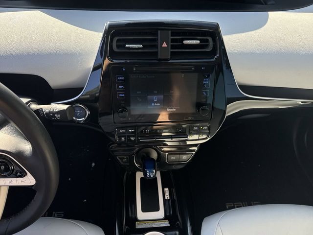 Thumbnail: 2017 Toyota Prius - 13