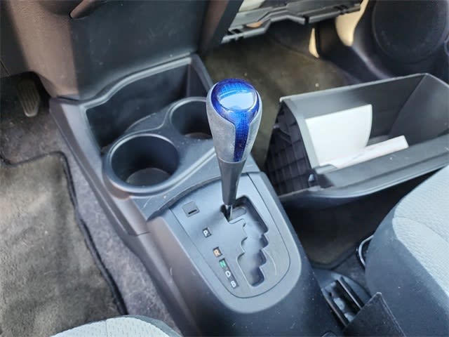Thumbnail: 2016 Toyota Prius c - 27