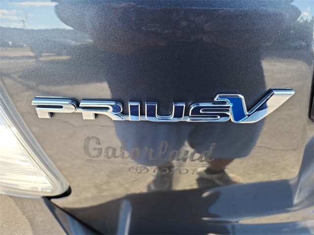 Thumbnail: 2012 Toyota Prius v - 19