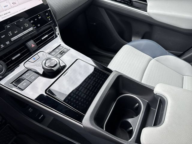 Thumbnail: 2025 Subaru Solterra - 14