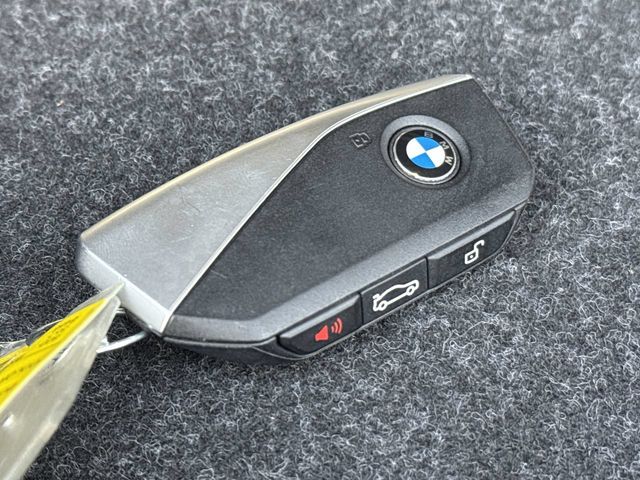 Thumbnail: 2026 BMW 5 Series - 17