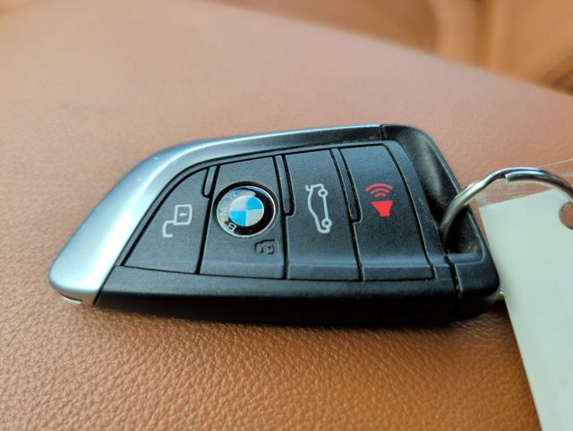 Thumbnail: 2023 BMW X3 - 16