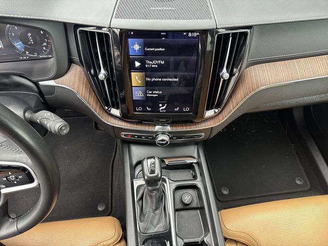 Thumbnail: 2021 Volvo XC60 - 13