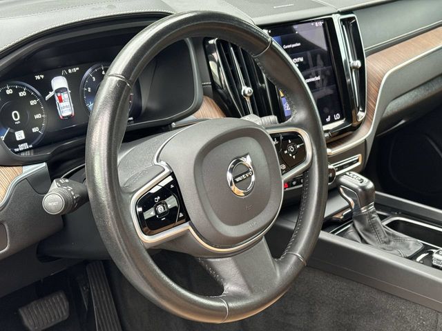 Thumbnail: 2021 Volvo XC60 - 12
