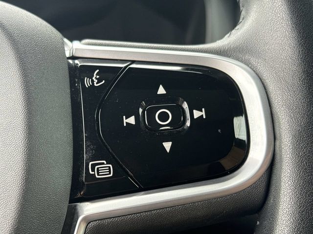 Thumbnail: 2021 Volvo XC60 - 30