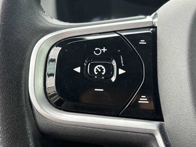 Thumbnail: 2021 Volvo XC60 - 29