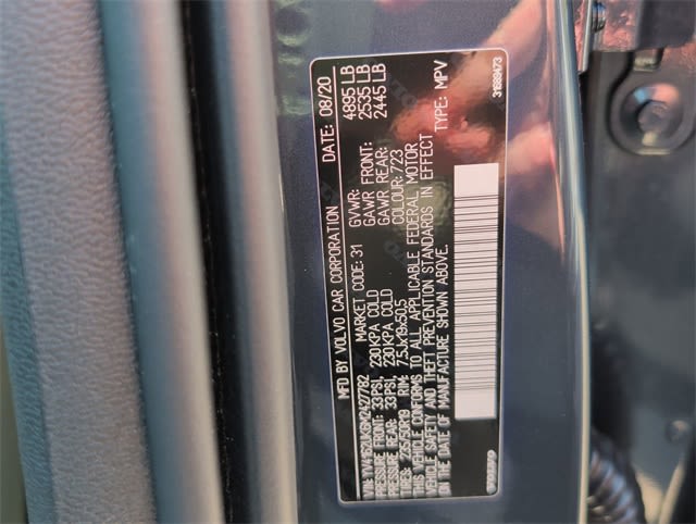 Thumbnail: 2021 Volvo XC40 - 15