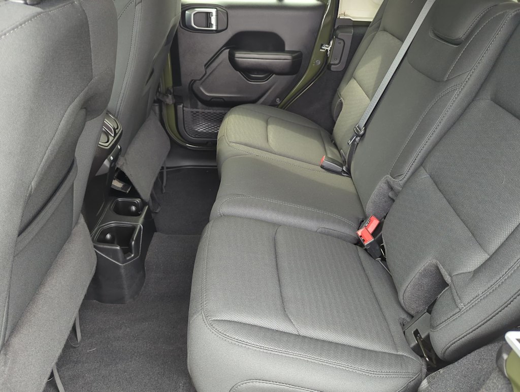 Thumbnail: 2020 Jeep Wrangler - 27