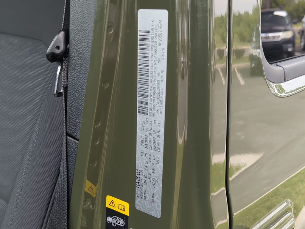 Thumbnail: 2020 Jeep Wrangler - 19