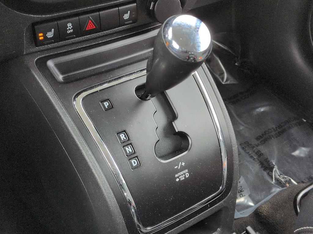 Thumbnail: 2014 Jeep Patriot - 37