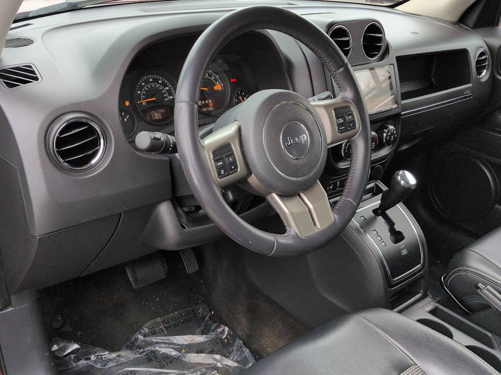 Thumbnail: 2014 Jeep Patriot - 2