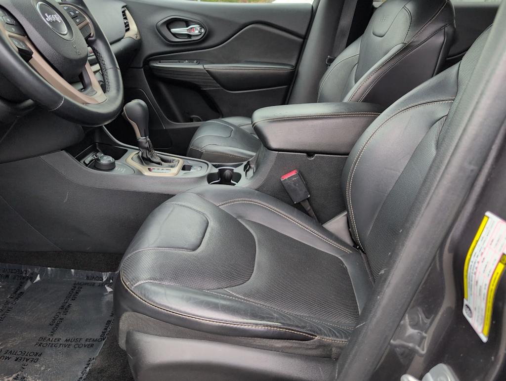 Thumbnail: 2015 Jeep Cherokee - 11