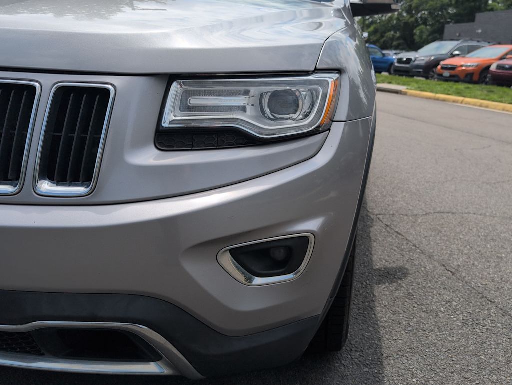 Thumbnail: 2015 Jeep Grand Cherokee - 23