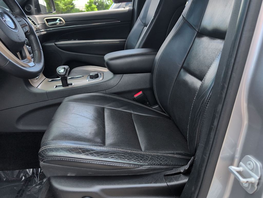 Thumbnail: 2015 Jeep Grand Cherokee - 10