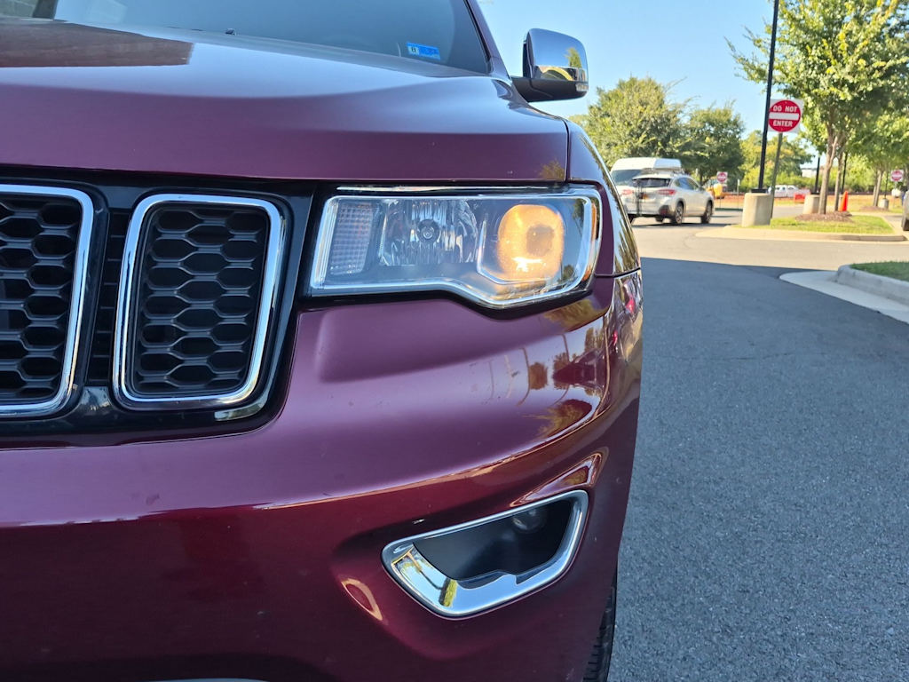Thumbnail: 2021 Jeep Grand Cherokee - 21