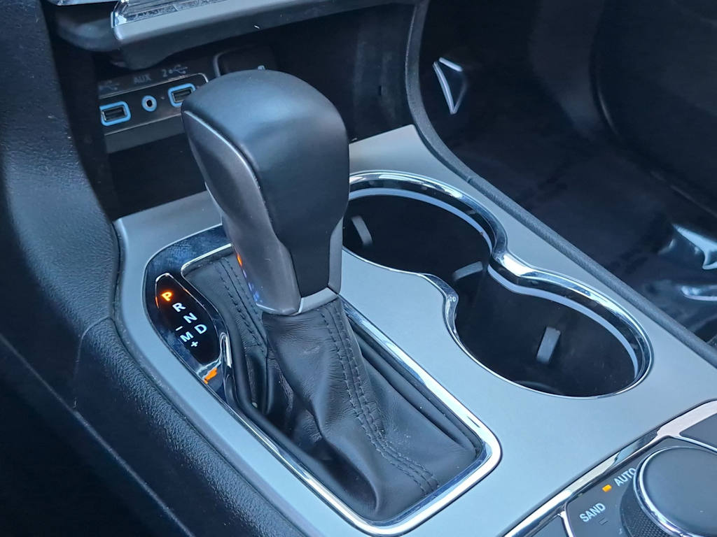 Thumbnail: 2021 Jeep Grand Cherokee - 15