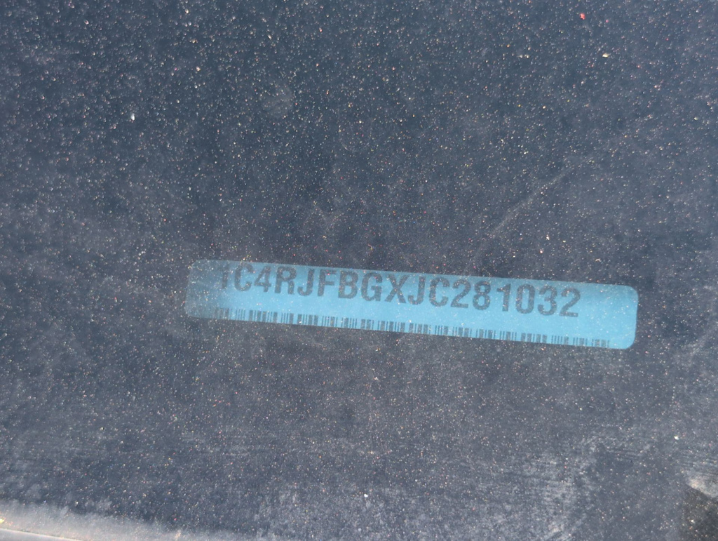 Thumbnail: 2018 Jeep Grand Cherokee - 15