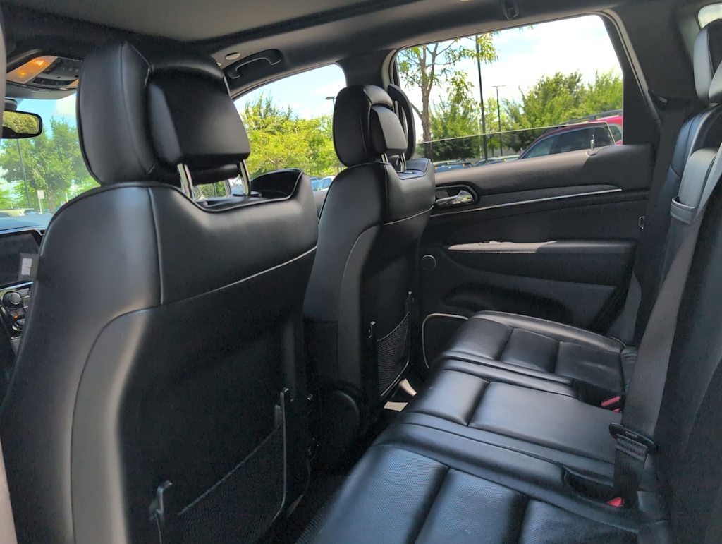 Thumbnail: 2020 Jeep Grand Cherokee - 12