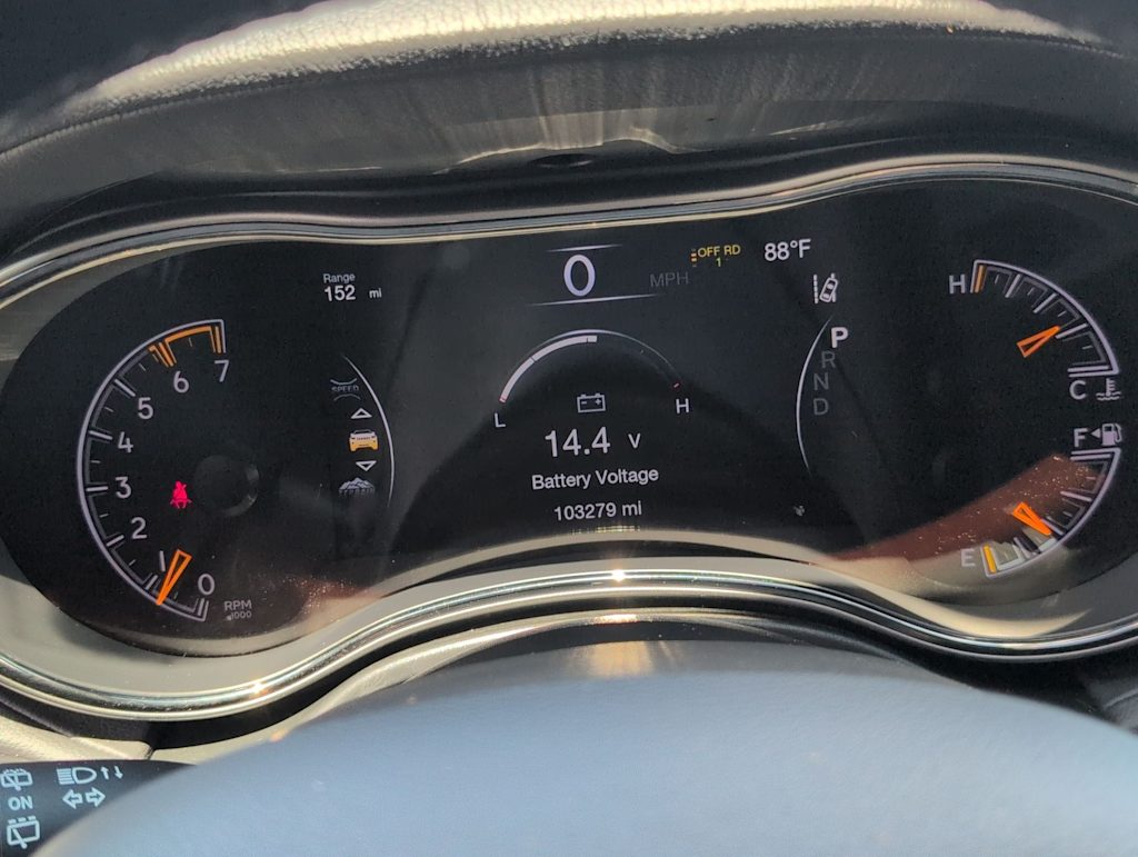 Thumbnail: 2020 Jeep Grand Cherokee - 16