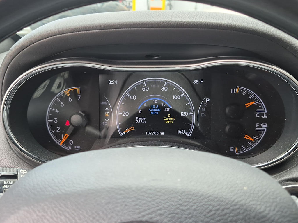 Thumbnail: 2020 Jeep Grand Cherokee - 16