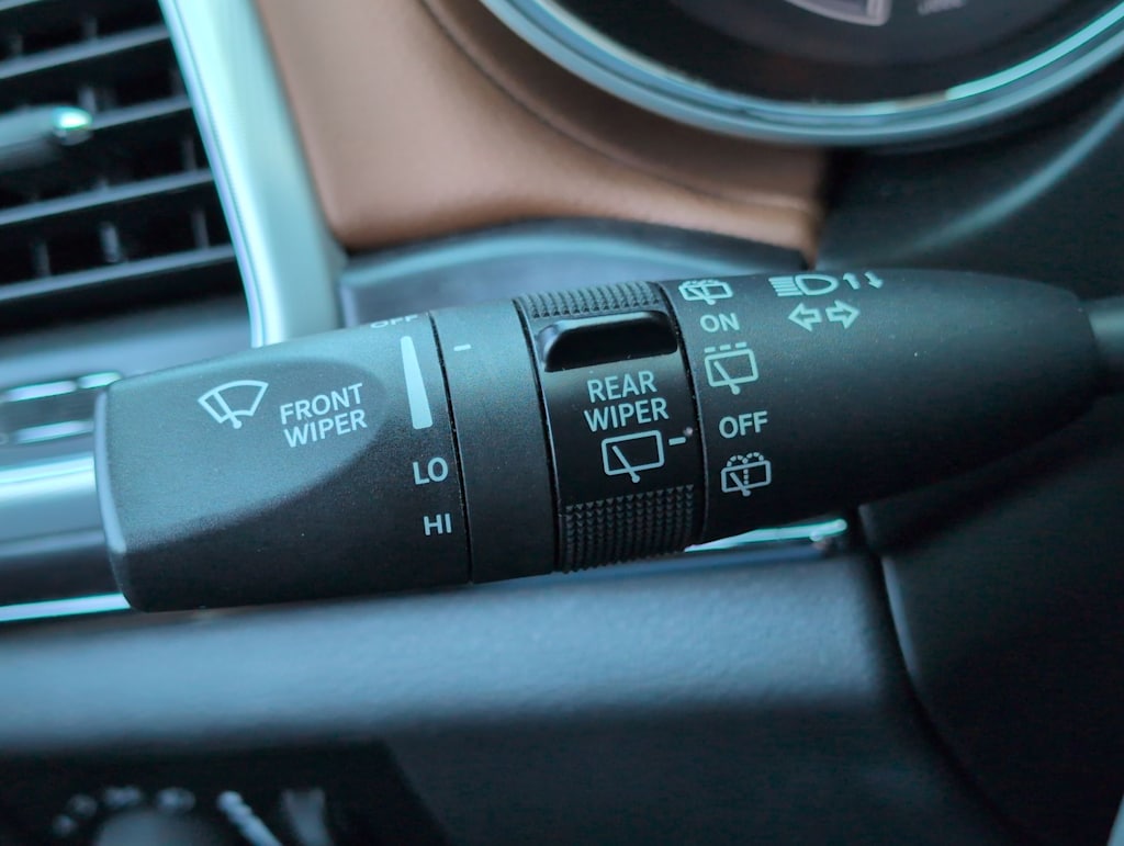 Thumbnail: 2020 Jeep Grand Cherokee - 18