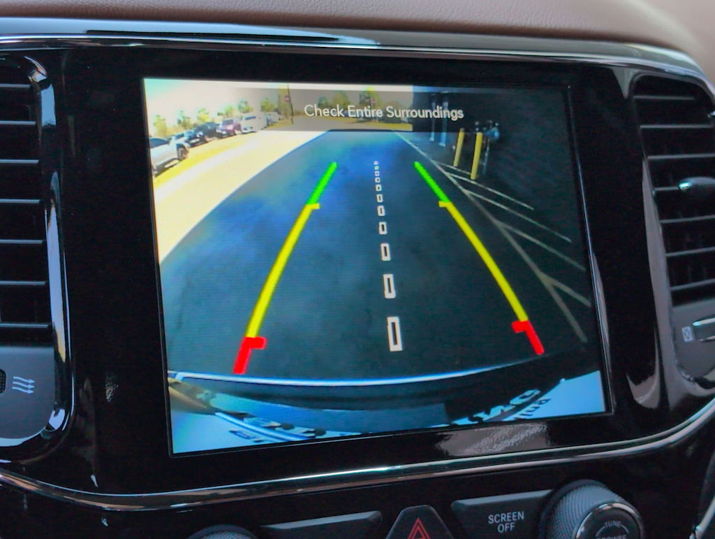 Thumbnail: 2020 Jeep Grand Cherokee - 31