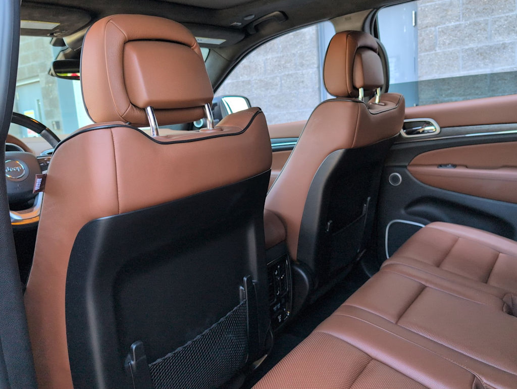 Thumbnail: 2020 Jeep Grand Cherokee - 11