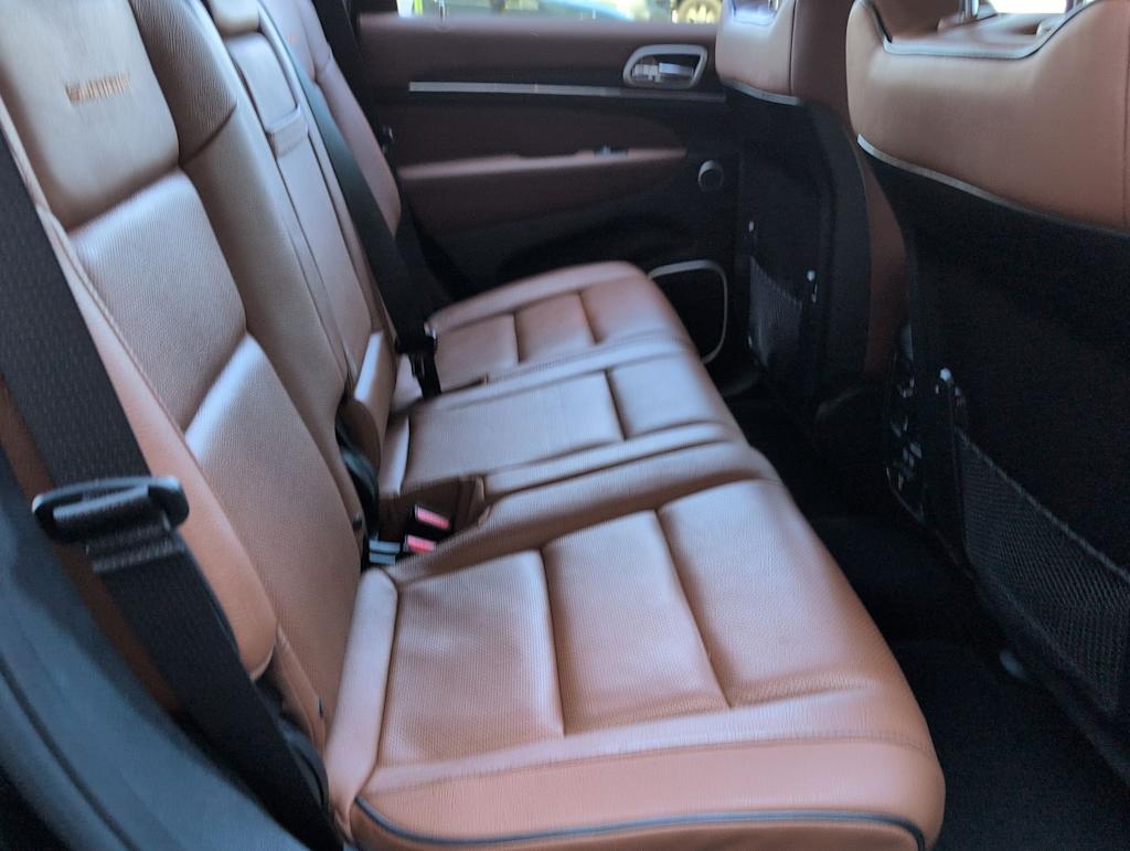 Thumbnail: 2020 Jeep Grand Cherokee - 26