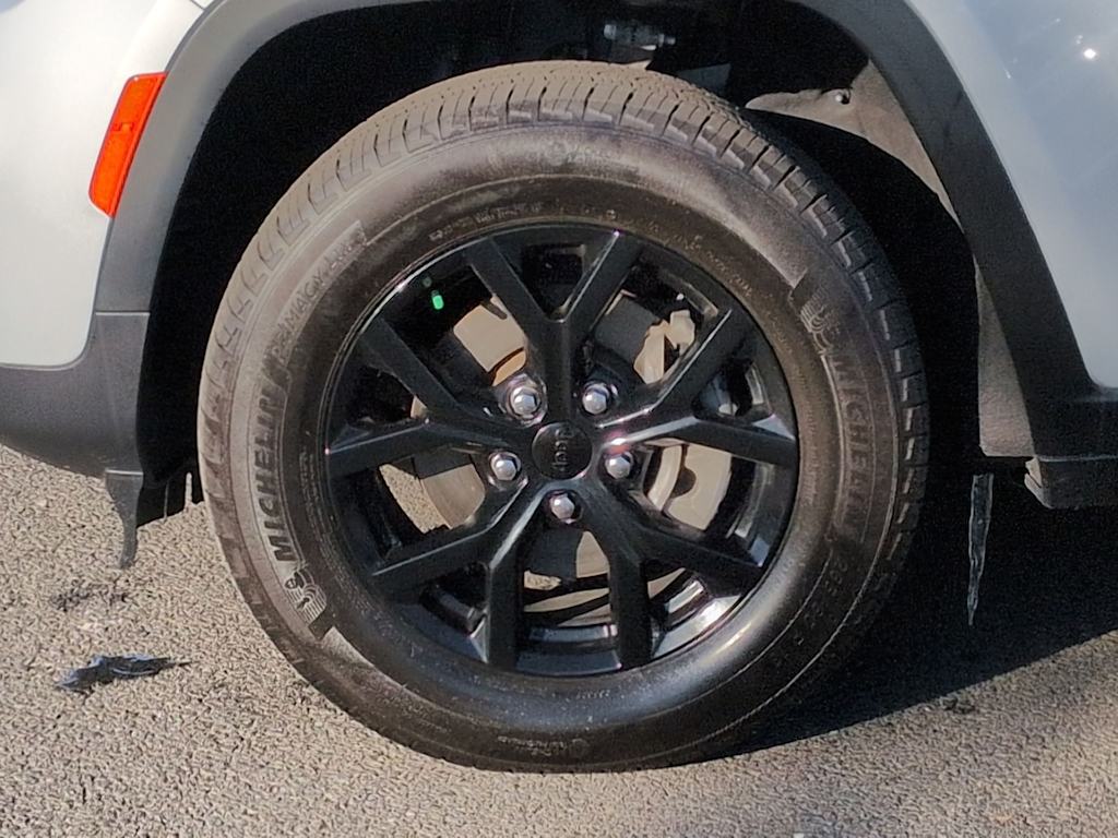 Thumbnail: 2024 Jeep Grand Cherokee - 8