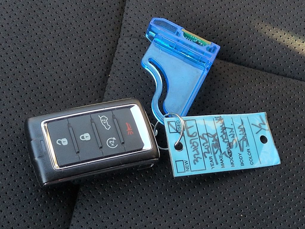 Thumbnail: 2024 Jeep Grand Cherokee - 35