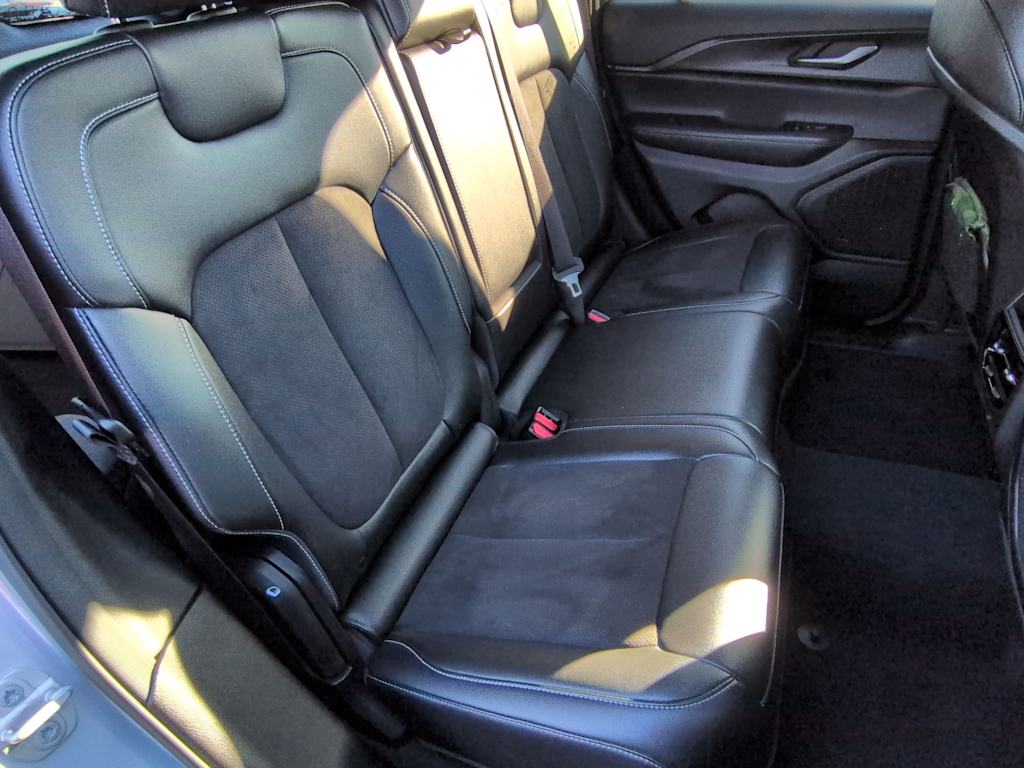 Thumbnail: 2024 Jeep Grand Cherokee - 25