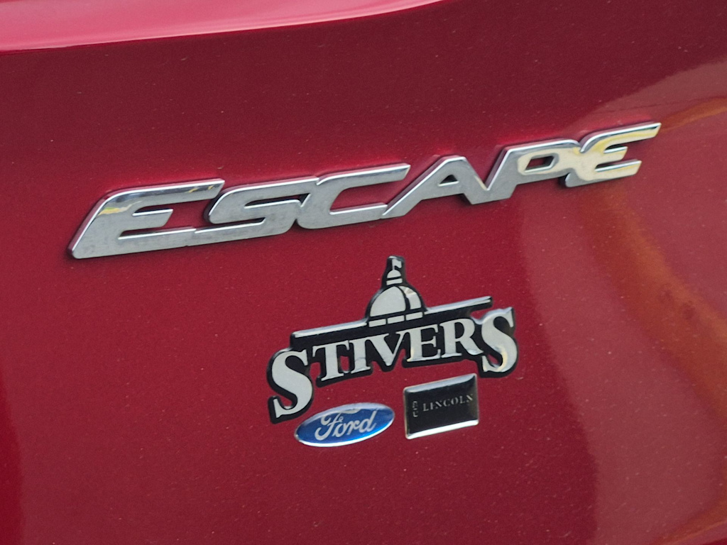 Thumbnail: 2014 Ford Escape - 23