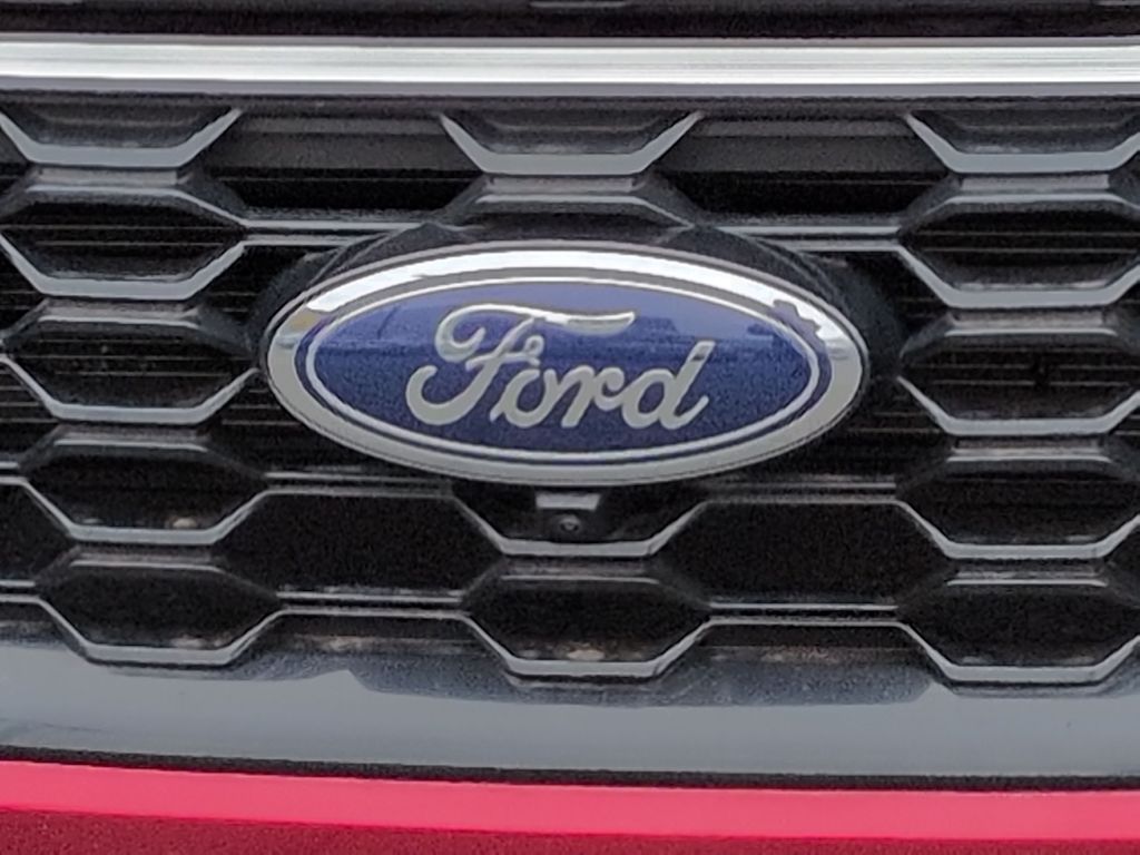 Thumbnail: 2023 Ford Escape - 22