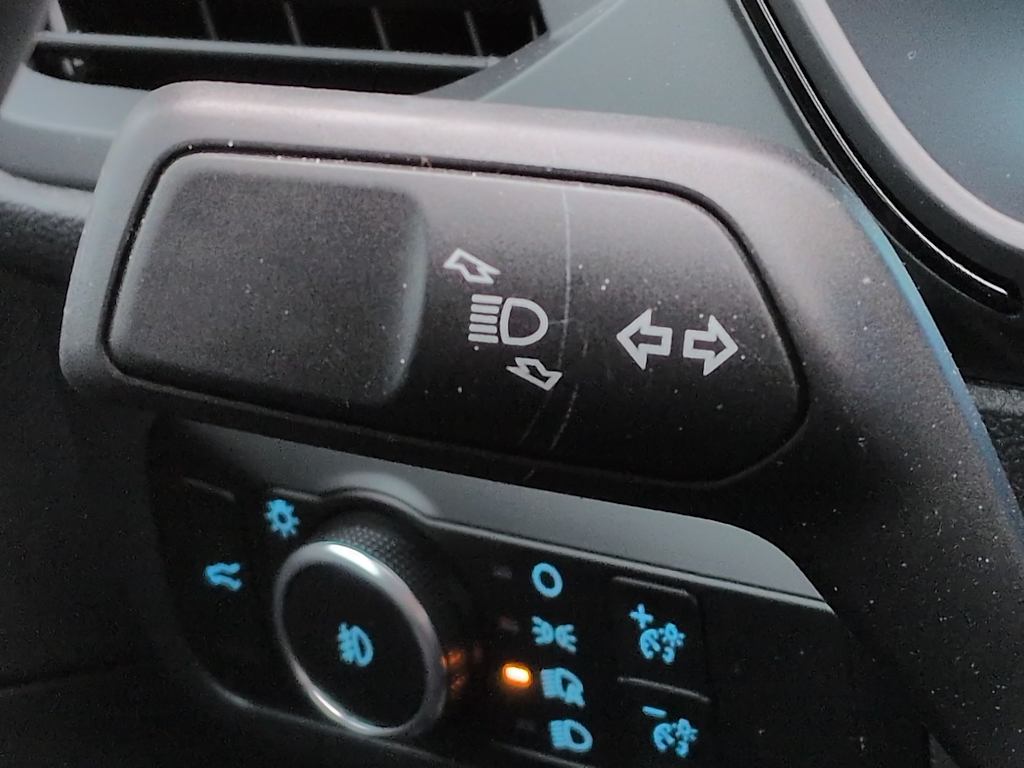 Thumbnail: 2023 Ford Escape - 31