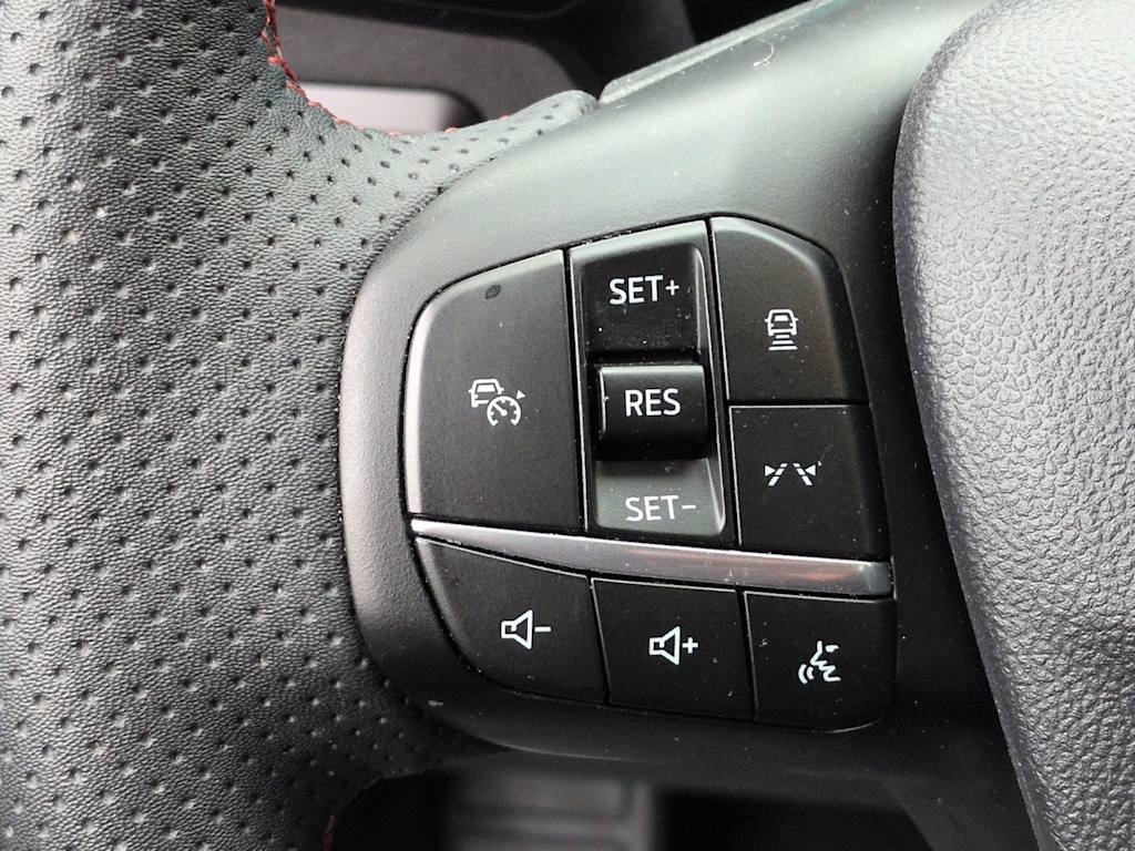 Thumbnail: 2023 Ford Escape - 28