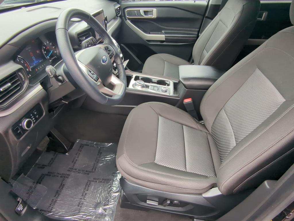 Thumbnail: 2023 Ford Explorer - 11