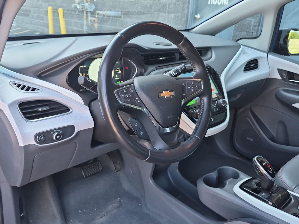 Thumbnail: 2020 Chevrolet Bolt EV - 2