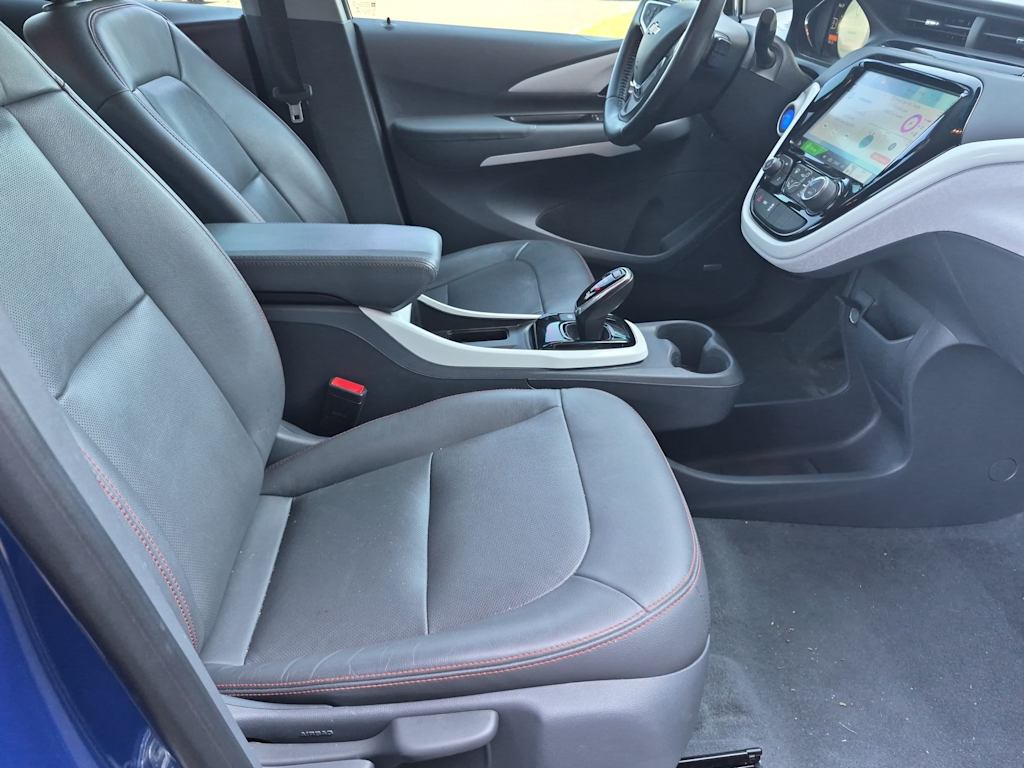 Thumbnail: 2020 Chevrolet Bolt EV - 11